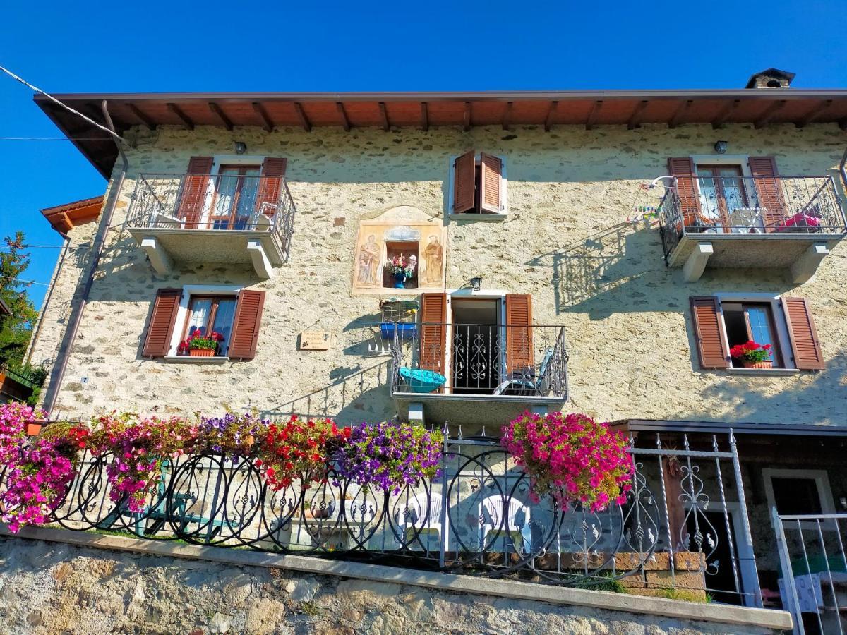 Casa Vacanza Da Ghislin Teglio Exterior photo